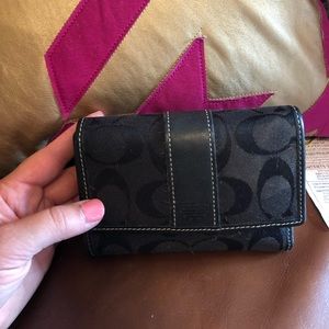 Coach wallet black